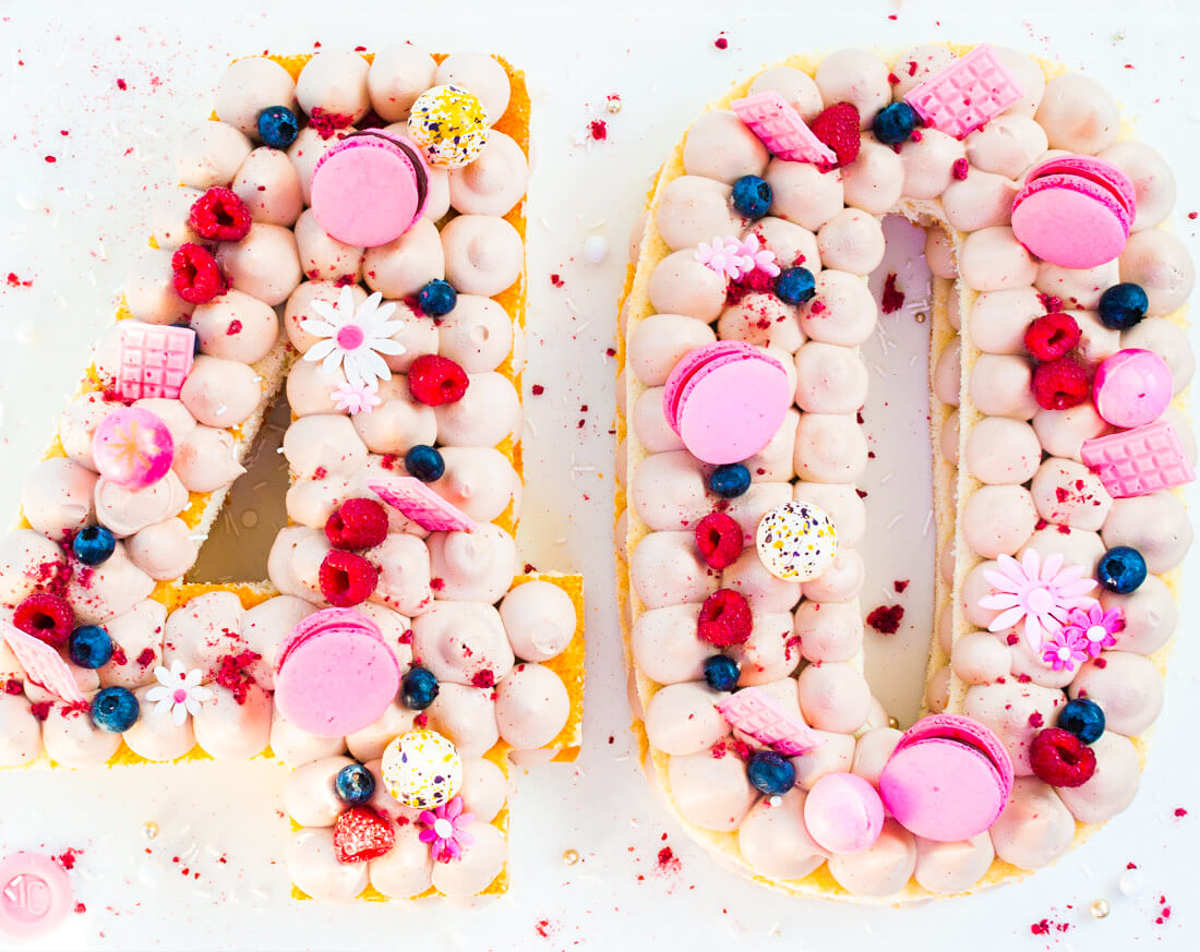 Cake Number 40 ans - Gâteau d'anniversaire personnalisé à Montréal - Pâtisserie Luxure Gourmande